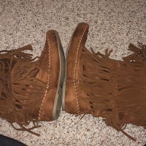 brown boots